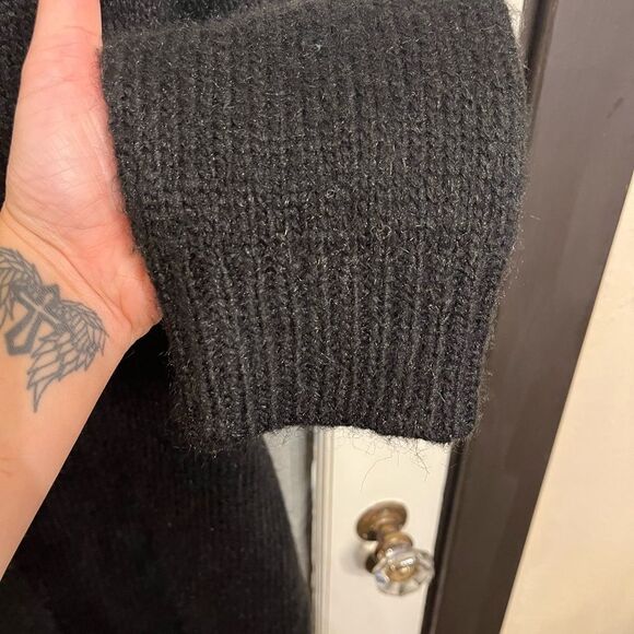 Topshop Black Fuzzy Soft Button down Cardigan - Picture 4 of 11